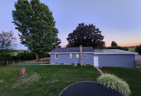 A home in Porter Twp