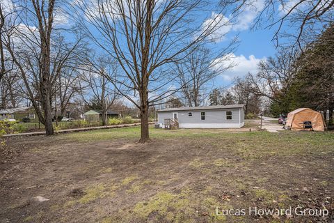 A home in Lawton Vlg