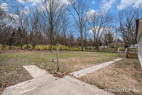 A home in Lawton Vlg