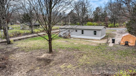 A home in Lawton Vlg