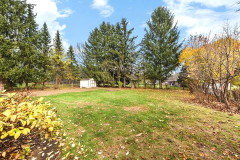 A home in Lyon Twp