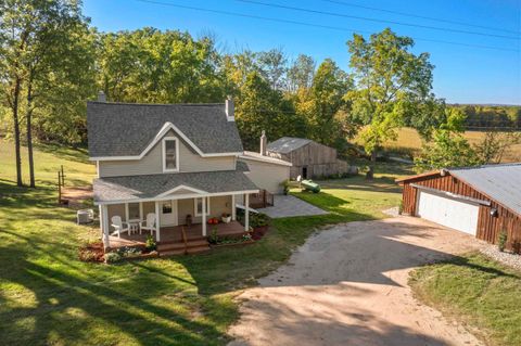 A home in Joyfield Twp