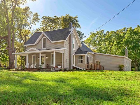 A home in Joyfield Twp