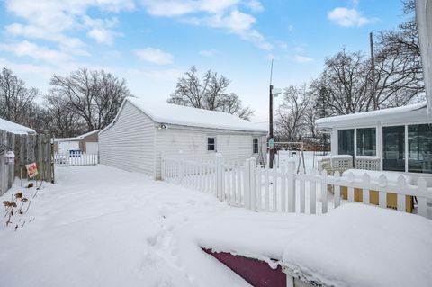 A home in Kalamazoo Twp