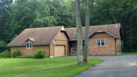 A home in Green Lake Twp