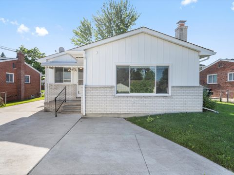 A home in Clawson