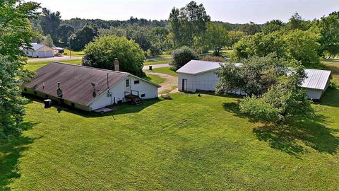 A home in Burdell Twp