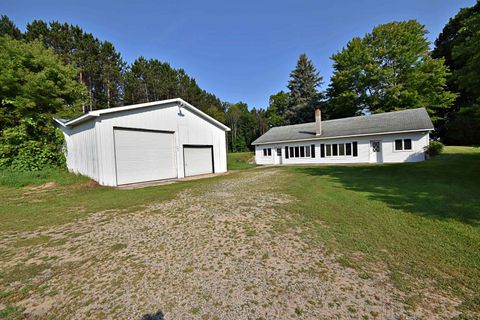 A home in Burdell Twp