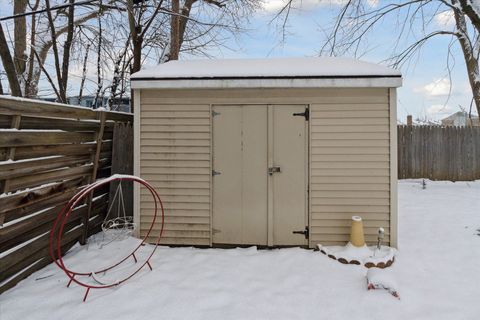 A home in Davison