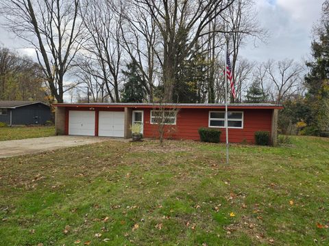 A home in Lincoln Twp