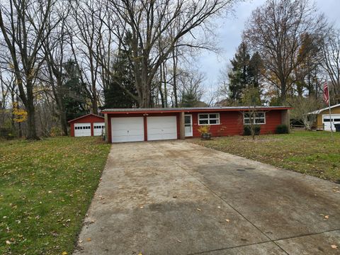 A home in Lincoln Twp