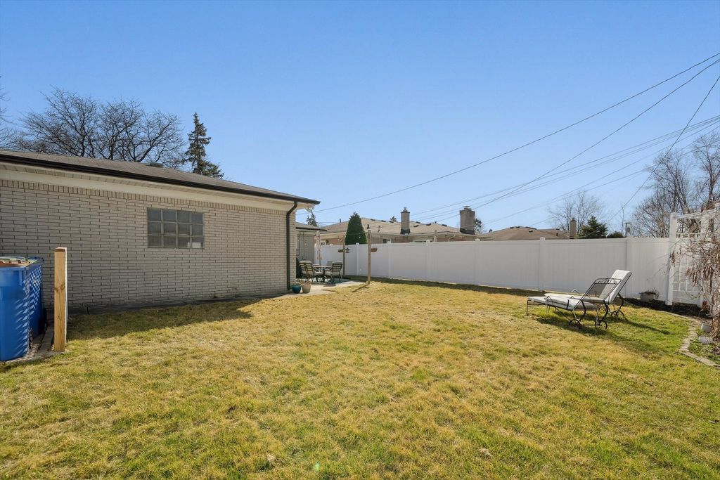 listing image 40