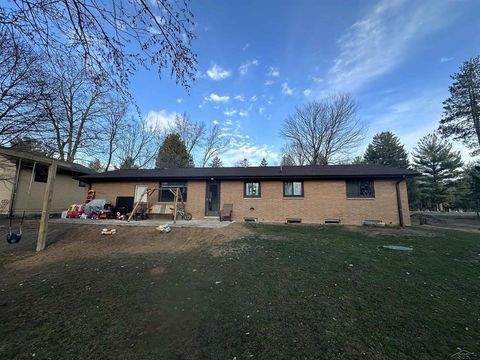 A home in Tittabawassee Twp