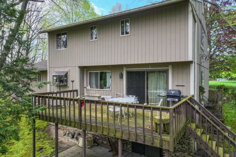 A home in Groveland Twp