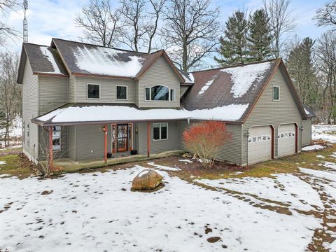 A home in Haring Twp