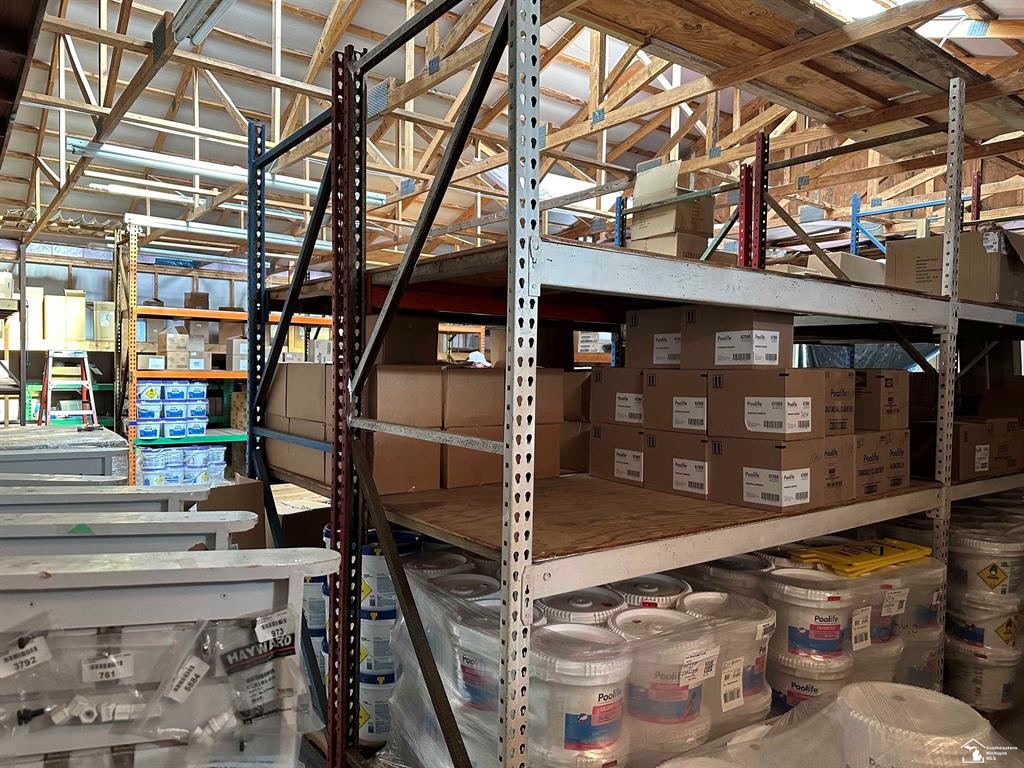 2600 N Monroe Street