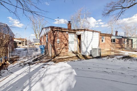 A home in Inkster