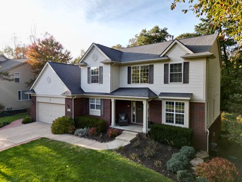 A home in Commerce Twp