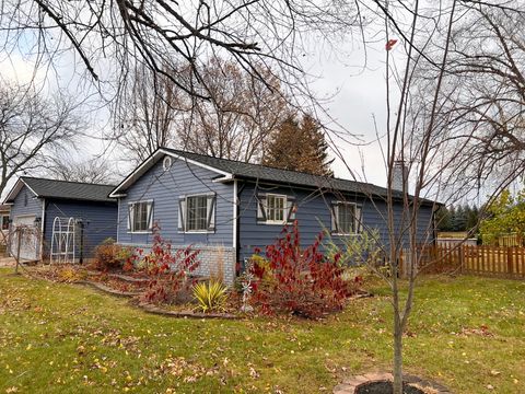 A home in Lapeer