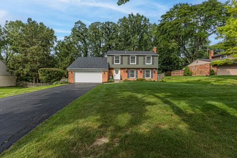 A home in Bloomfield Twp