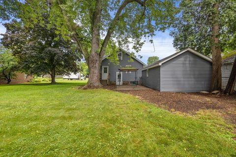 A home in Lake Orion Vlg