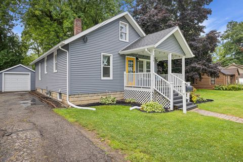 A home in Lake Orion Vlg