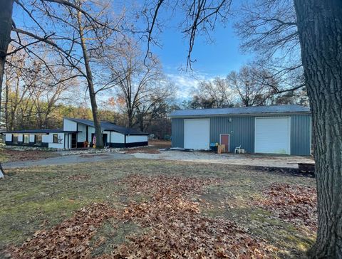 A home in Montcalm Twp