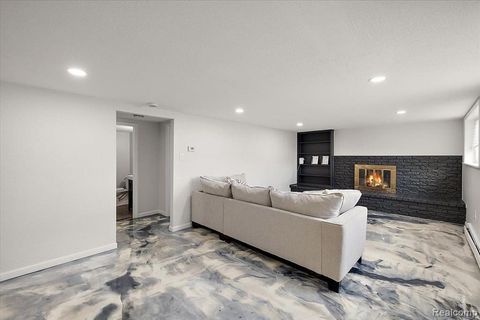 A home in SouthfieldCity_Oakland