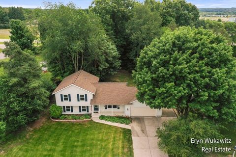 A home in Plainfield Twp