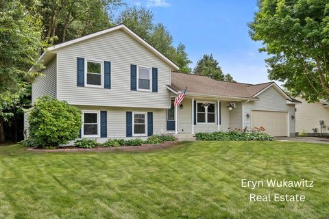 A home in Plainfield Twp