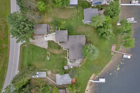 A home in Plainfield Twp