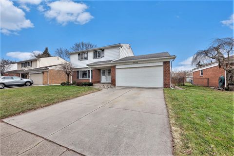 A home in Warren