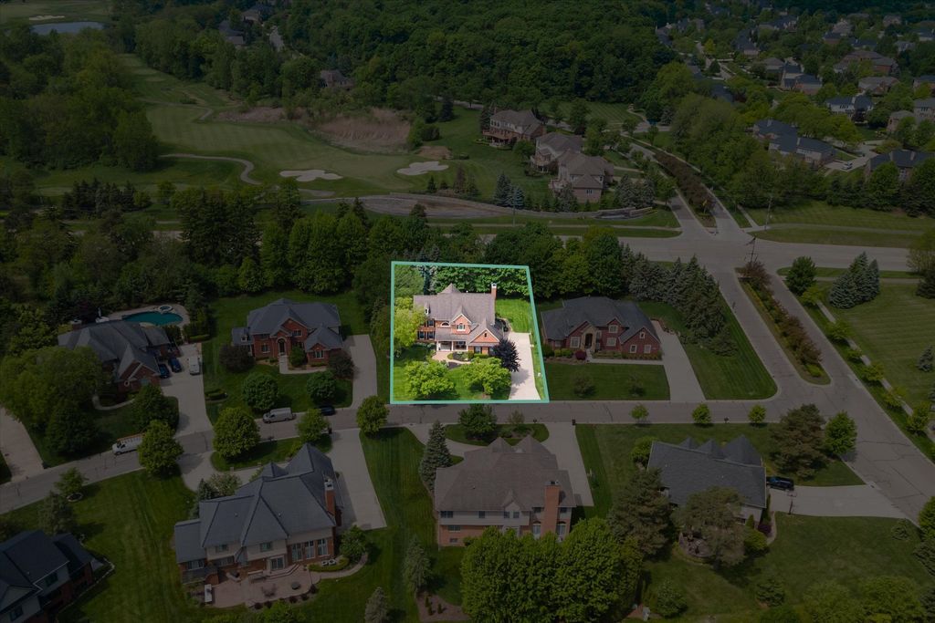 listing image 83