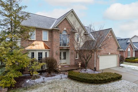 A home in Macomb Twp