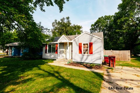 A home in Muskegon Twp