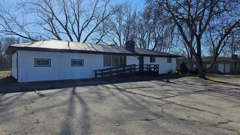 9690 E MI STATE ROAD 36 Green Oak Township MI 48189