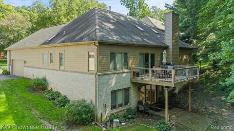 A home in Commerce Twp