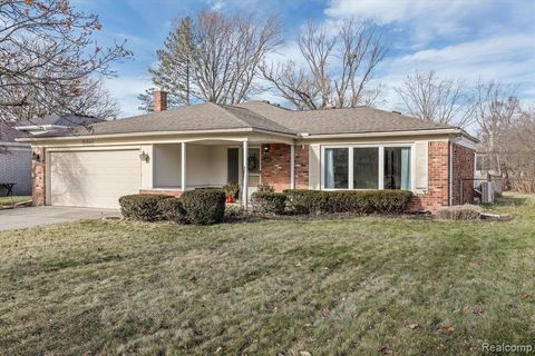 A home in Southfield