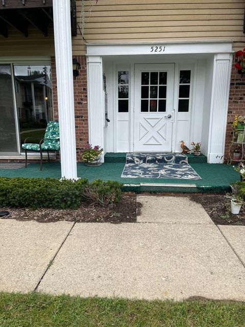 A home in Waterford Twp