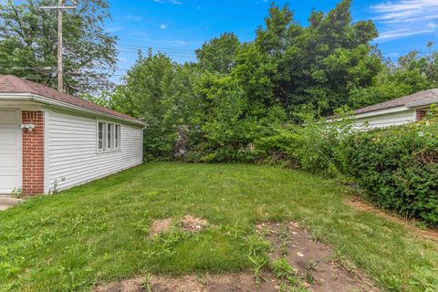 A home in Dearborn Heights