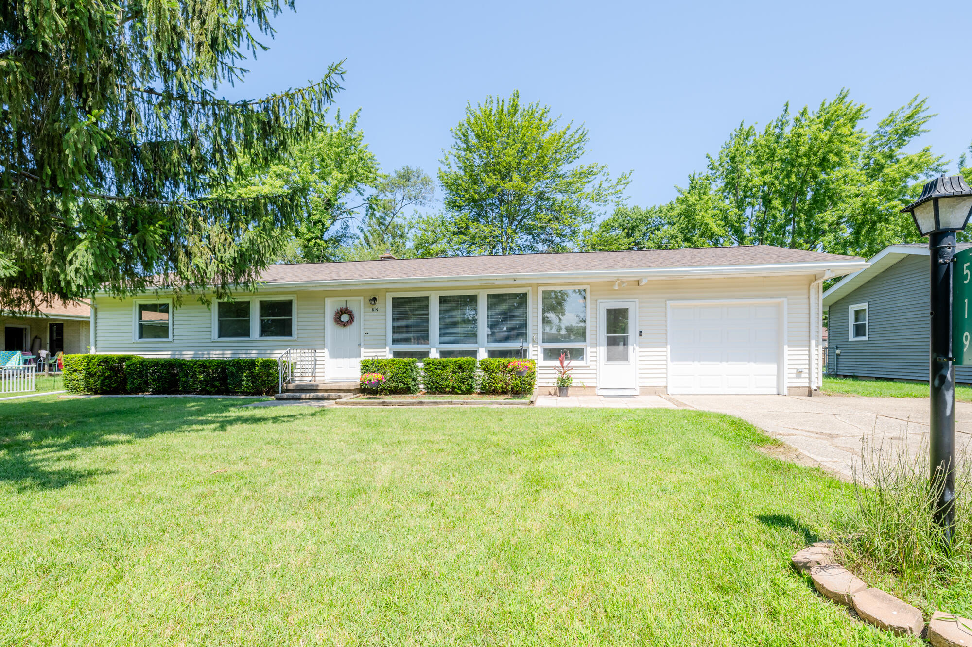 View Benton Twp, MI 49022 house