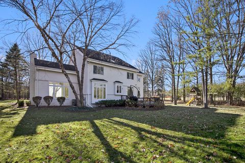 A home in West Bloomfield Twp