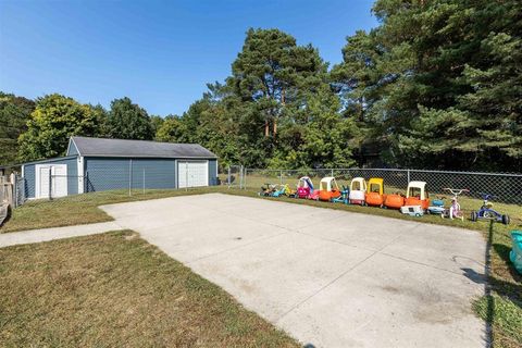 A home in Swan Creek Twp