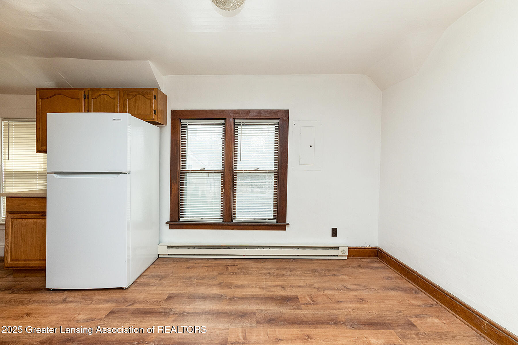 Lansing City, Michigan 48915, United States, 4 Bedrooms Bedrooms, ,Residential,Active,141237