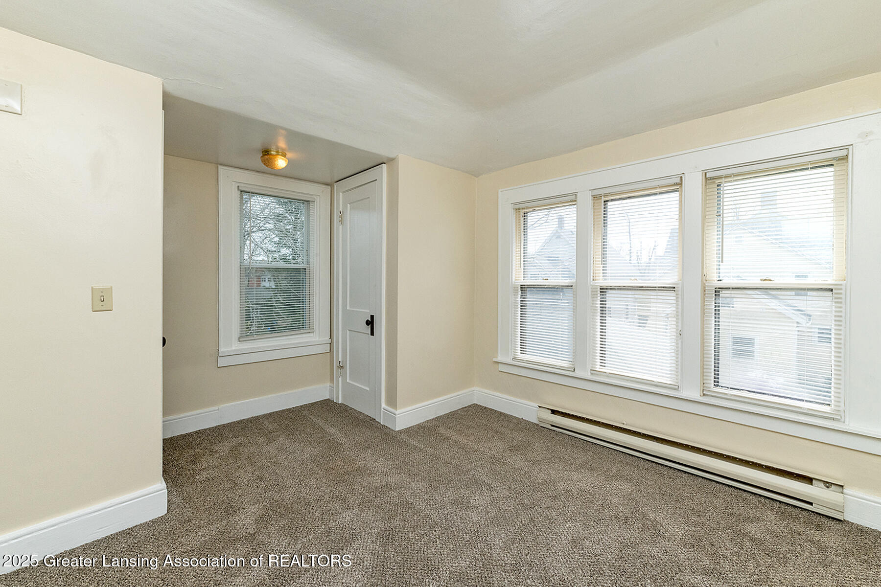 Lansing City, Michigan 48915, United States, 4 Bedrooms Bedrooms, ,Residential,Active,141237