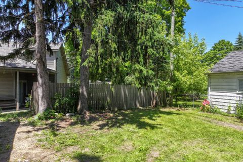 A home in Lapeer