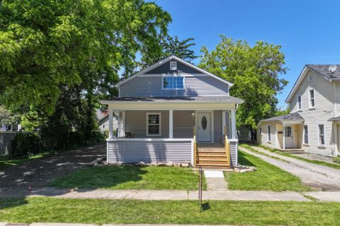 A home in Lapeer