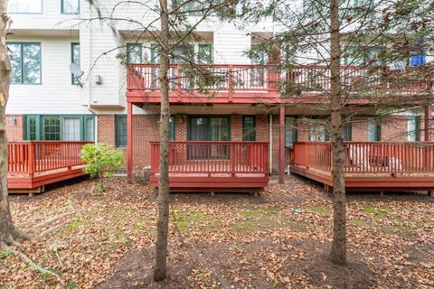 A home in West Bloomfield Twp