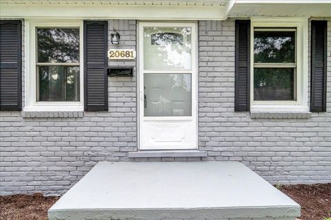 A home in Harper Woods