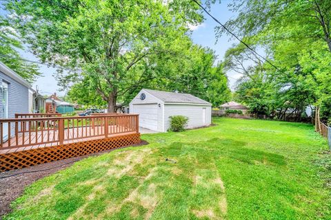 A home in Harper Woods